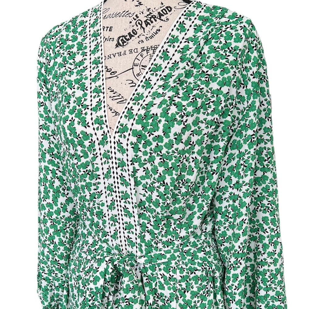 Max Studio Blouse - Picture 4 of 17